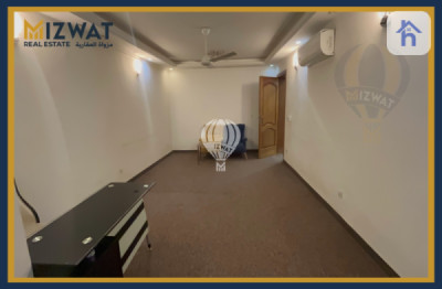 شوقەیەکی فراوانی ڕاخراو لە کەرادە وێنە 3