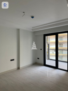 Modern 1 Bedroom Apartment in Rami Towers Resim 5