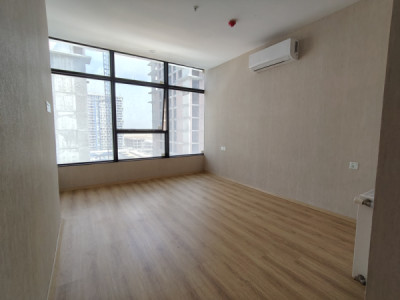 Spacious 2BR Apartment with Stunning Views Resim 3