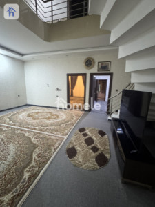 House (200m²) image 2
