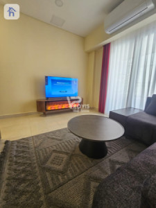 Modern Apartment image 3