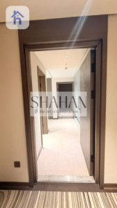 Spacious 4-Bedroom Apartment with Stunning Views Image 8
