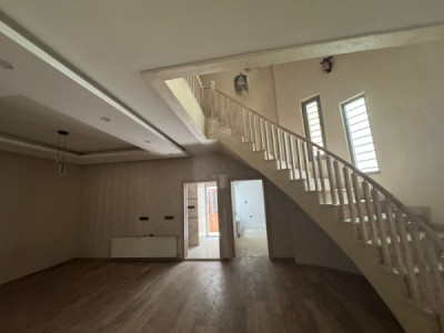 VIP House Image 6