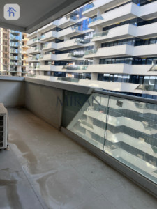 Modern Studio Apartment in Star Towers image 6