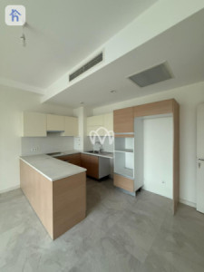 Internal View House Image 8