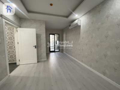 Spacious 2 Bedroom Apartment with Stunning Views image 2