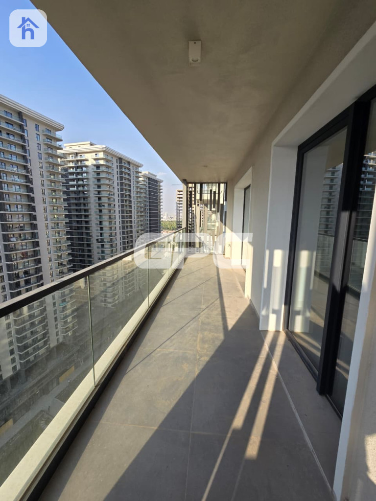 Modern Apartment with Stunning Views Resim 8