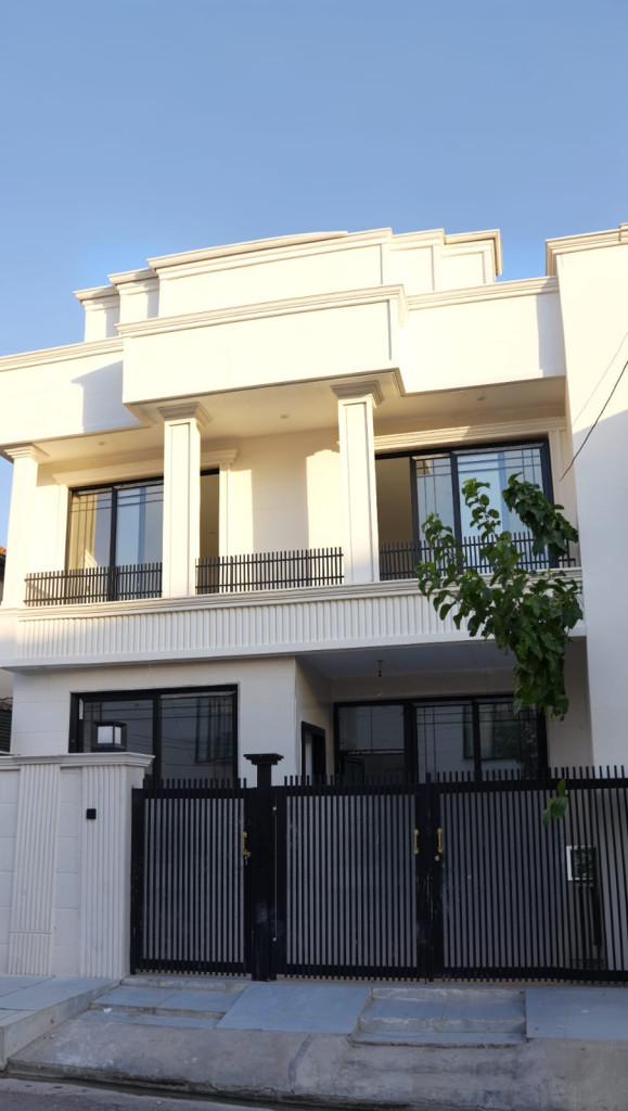 منزل طابقین