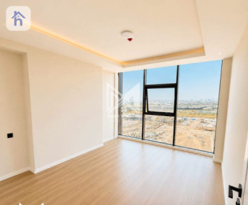 Spacious Living in Serene Location Image 5