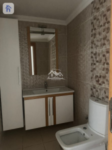 Modern Apartment in a Prime Location image 7