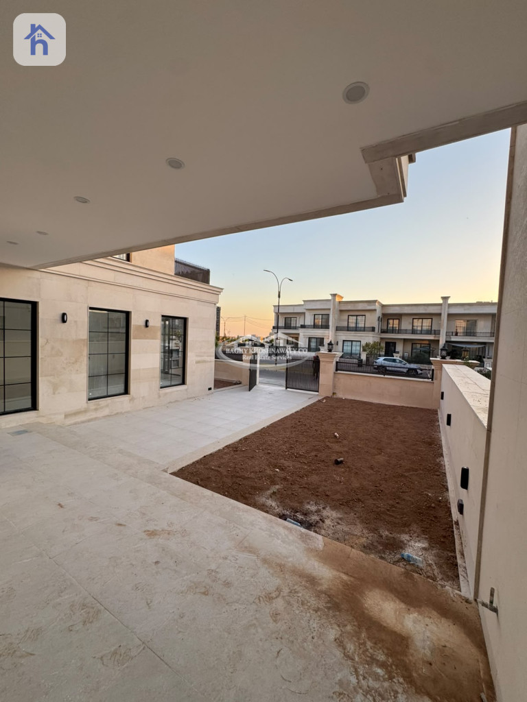 Spacious Family Home in Erbil — 1