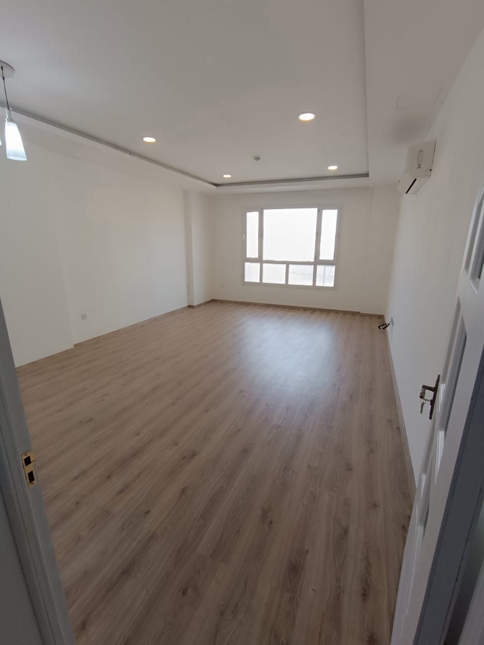 Modern 3-Bedroom Apartment in Lana City