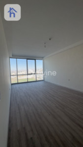 Modern Two Bedroom Apartment with Balcony Resim 4