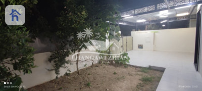 One Floor House image 2