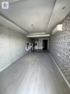 Luxurious Apartment in Prime Location image 2