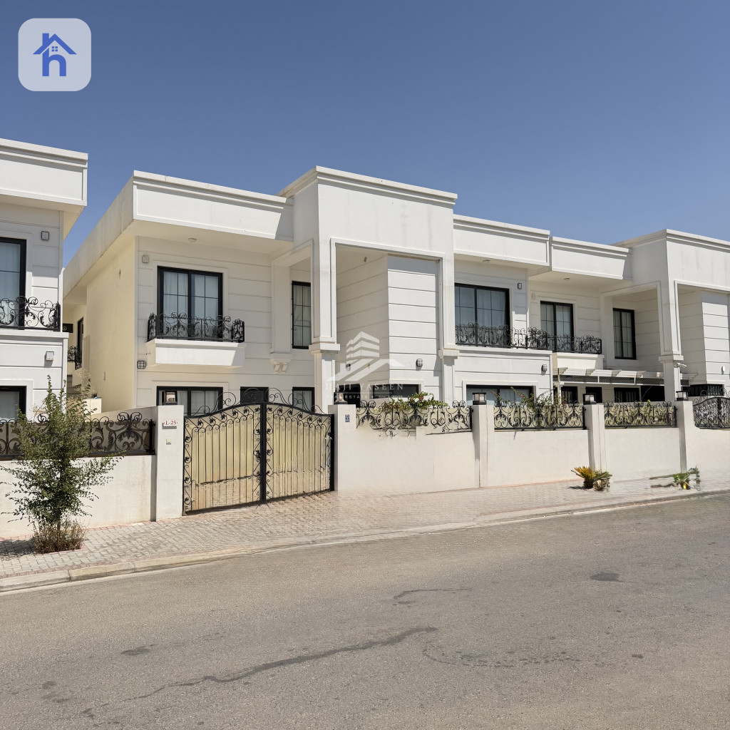 بيت واسع مع 6 غرف نوم