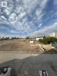 Family Home with 5 Bedrooms Resim 12