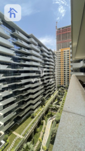 Chic 1-Bedroom Apartment with Great Views image 1