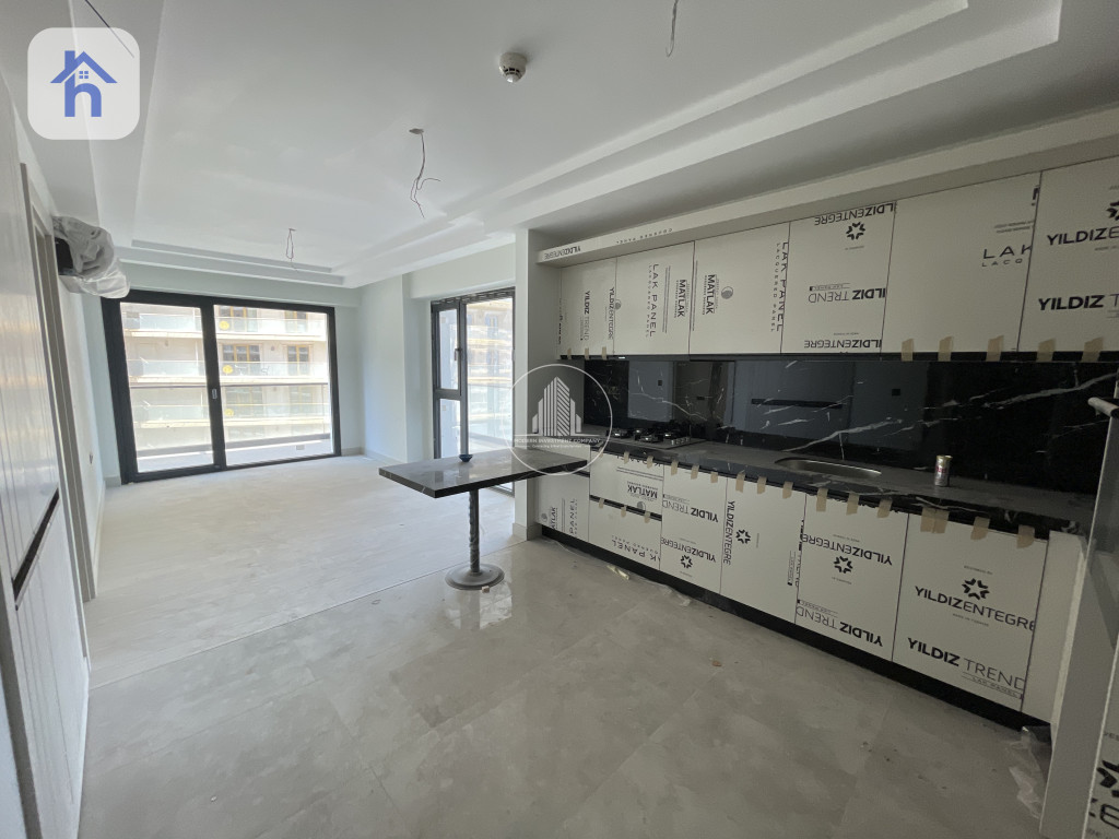 Modern Apartment in Rami Towers