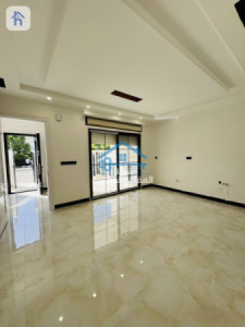 House Opposite Garden Resim 7
