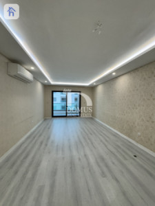 شوقەیەکی فراوانی ٣ ژووری نوستن وێنە 12