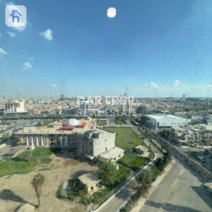 Sleek and Contemporary Apartment for Rent Resim 5