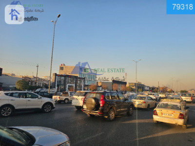 محل في موقع مميز للبيع image 3