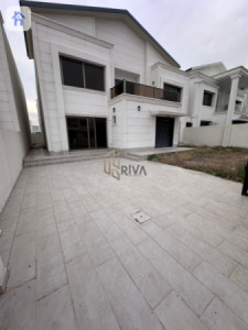 Spacious Modern Home in Aram Village image 2