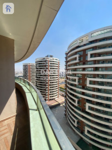 Spacious 3-Bedroom Apartment with Stunning Views image 1