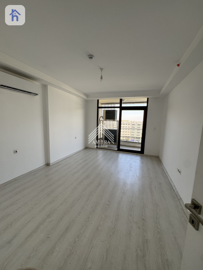 Elegant Apartment in Empire Pearl Towers