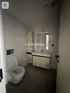 Studio Apartment Image 5