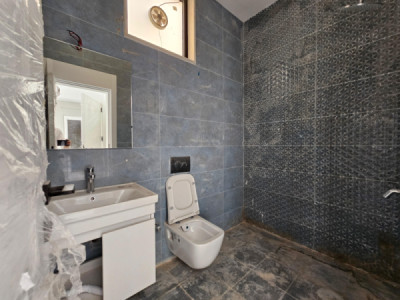 Spacious House with Modern Design Image 16