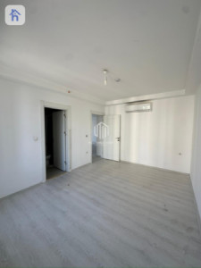 Luxury 2 Bedroom Apartment image 5