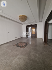Luxurious 4-Bedroom Home in Dream City image 7