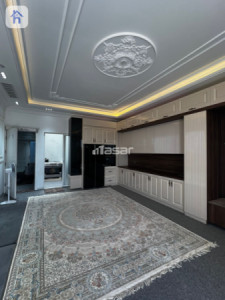 Spacious House with 4 Bedrooms image 2