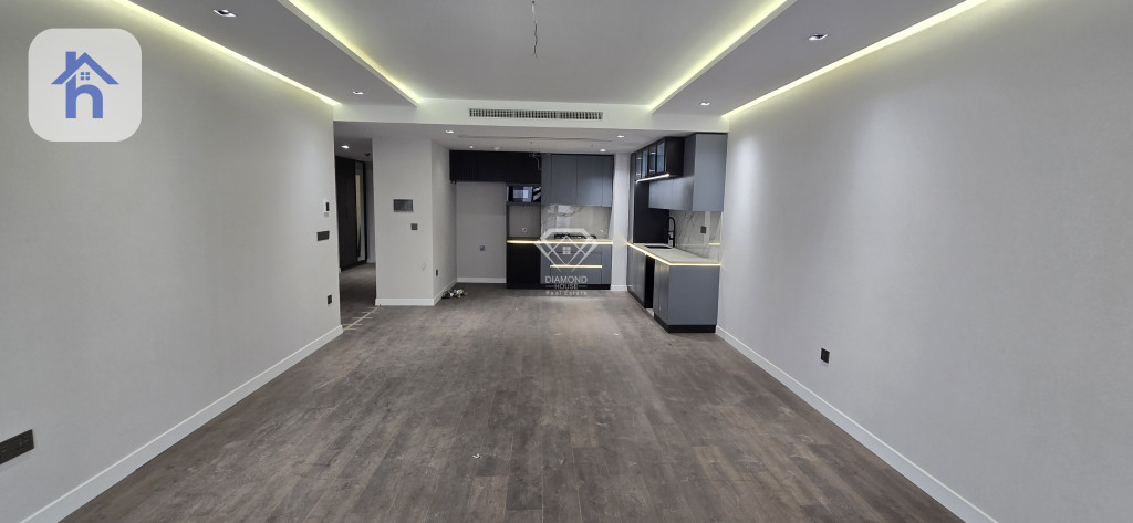 Spacious Apartment in Prime Location
