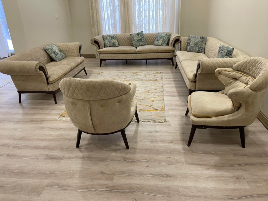 شقة مؤثثة للبيع