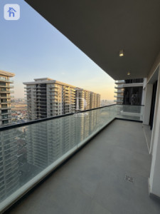Spacious Apartment with Stunning Views image 10