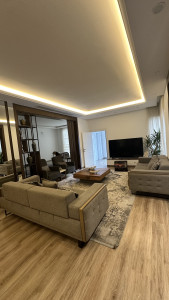 VIP House image 2