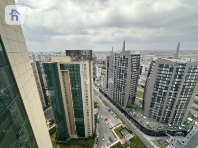 Modern Apartment image 9