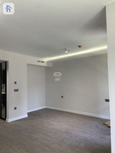 Cozy Apartment with Modern Design image 2