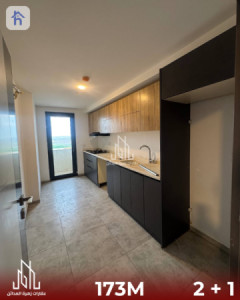 شوقەیەکی مۆدێرن لە لایف تاوەر image 2