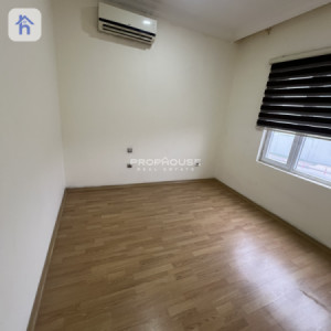 Spacious Apartment in Rena Towers Image 7