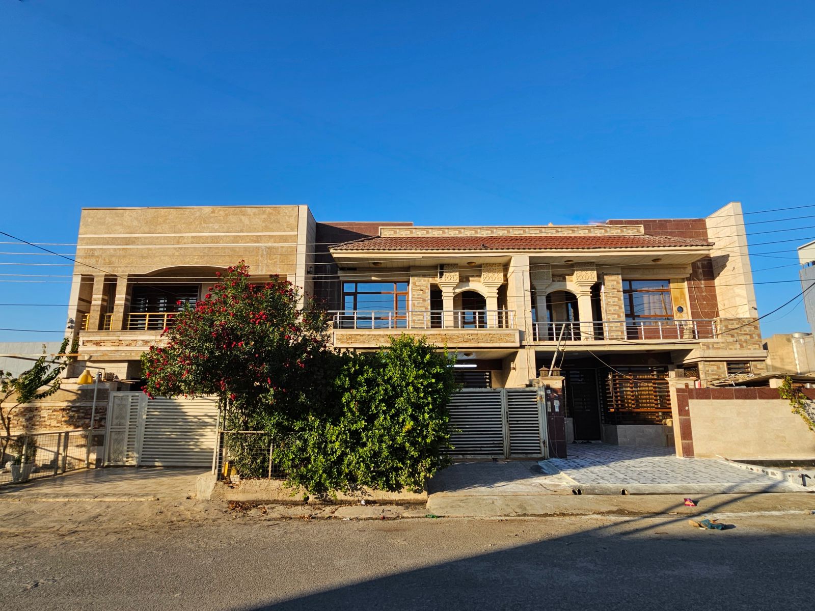 Modern 4 Bedroom House