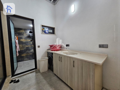 Modern House image 12