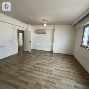 شوقەیەکی فراوانی سێ ژووری نوستن لە شاری هەولێر وێنە 5