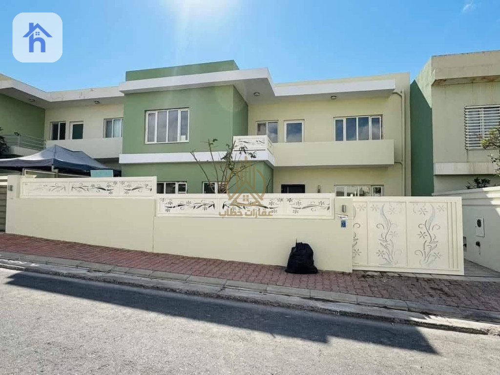 Spacious 4 Bedroom House