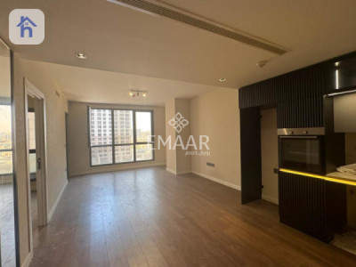 Studio Apartment image 6