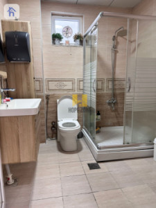 Spacious House with 5 Bedrooms Resim 17