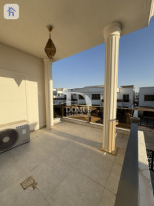 Modern House image 21